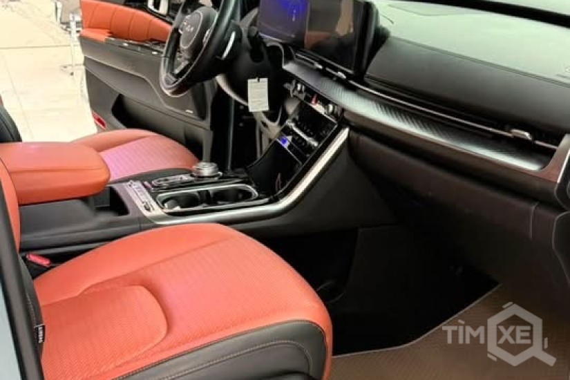 Bán KIA Canival Signature 3.5 sản xuất 2022 .Xe 1 chủ từ mới Hà Nội. - TimXe.Net