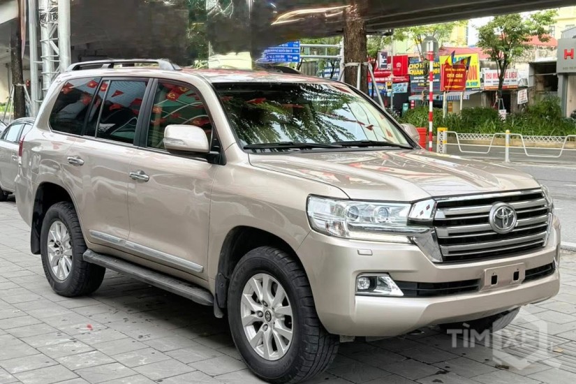 Bán Toyota Land Cruiser 4.6 V8 sản xuất 2016, 1 chủ, full lịch sử hãng - TimXe.Net