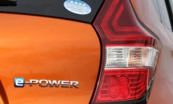 Nissan chạy thử chiếc hybrid Versa Note e-Power tại Mỹ