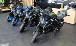 Lô xe Kawasaki Z300 ABS 2018 cập bến Việt Nam, giá 139 triệu Đồng Lô xe Kawasaki Z300 ABS 2018 cập bến Việt Nam, giá 139 triệu Đồng
