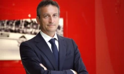 Có tiền chưa chắc đã mua được siêu xe Ferrari