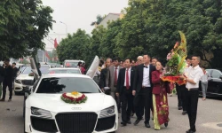 Dàn siêu xe độ "khủng" tham gia rước dâu tại Hải Dương