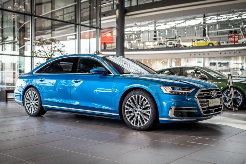 Với 80,6 triệu VNĐ, bạn sẽ có được màu sơn độc quyền cho Audi A8 mới