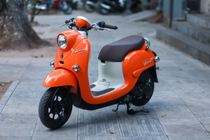 Cận cảnh xe ga Yamaha Vino với trang bị động cơ 50cc của Honda tại Việt Nam