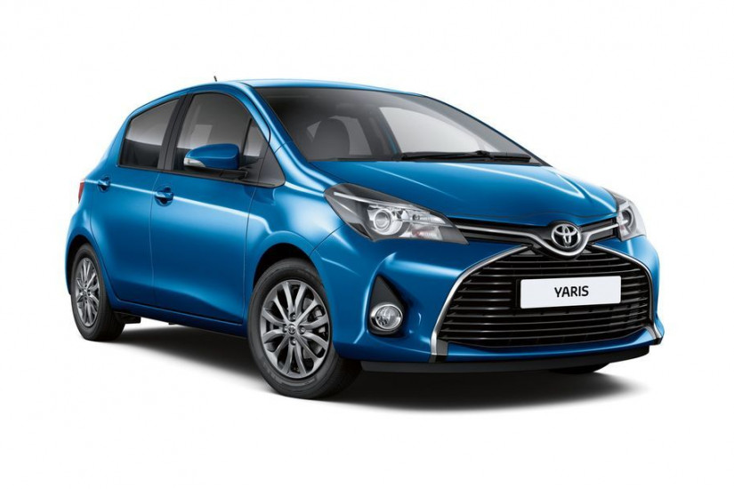 Toyota Yaris 2016 có giá từ 396 triệu đồng tại thị trường Anh