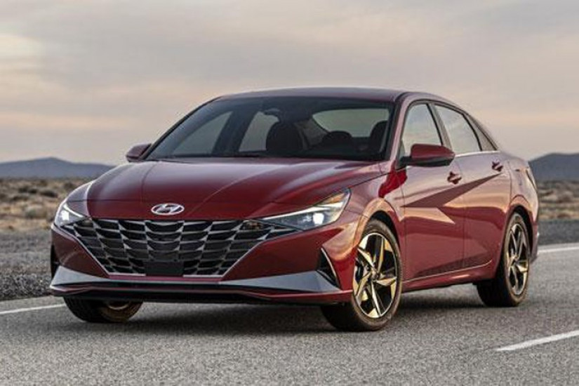 Cận cảnh Hyundai Elantra 2021 vừa trình làng, cạnh tranh với Mazda3, Honda Civic