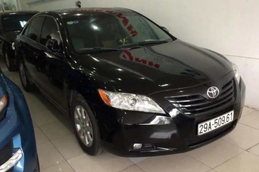 Những mẫu xe tiền tỷ giảm giá còn dưới 500 triệu đồng sau 10 năm sử dụng