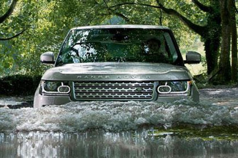 Bất ngờ với 5 chiếc SUV có khả năng 'bơi lội' cực đỉnh