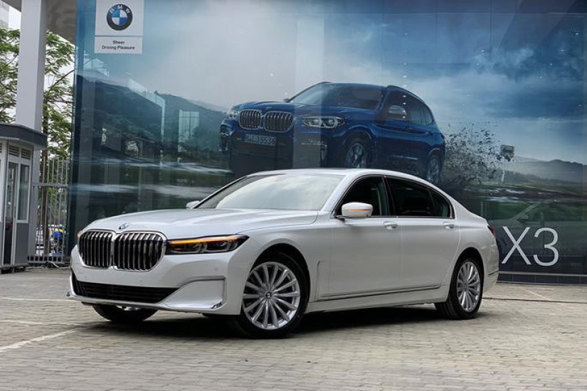 Cận cảnh BMW 740Li 2020 giá 5,6 tỷ đồng tại Hà Nội