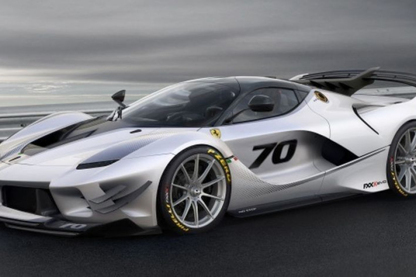 Ferrari ra mắt siêu phẩm FXX K phiên bản Evo