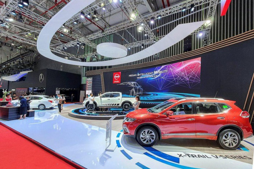 Xe Nissan giảm giá sốc, SUV X-Trail, Terra rẻ cả trăm triệu đồng