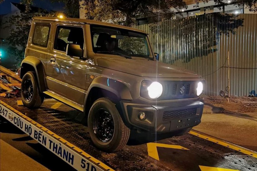 Suzuki Jimny từng gây sốt khi giá hơn 1,1 tỷ lần đầu tiên về Việt Nam