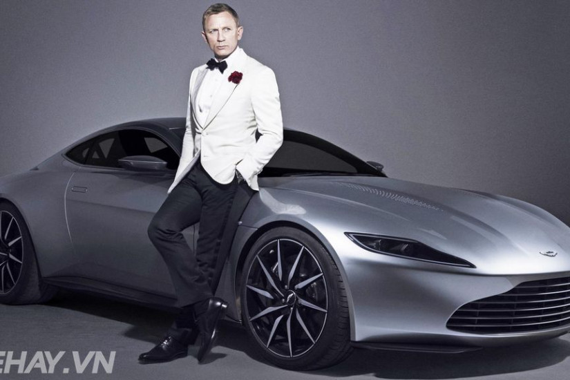 Aston Martin DB10 của Jame Bonds bán đấu giá thu về 78 tỷ đồng