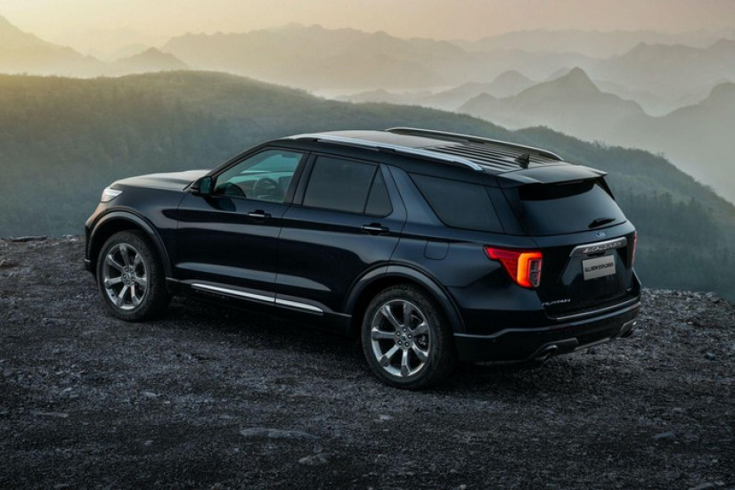 Ford Explorer bản Trung Quốc với thiết kế khác biệt, giá chỉ bằng nửa bản nhập