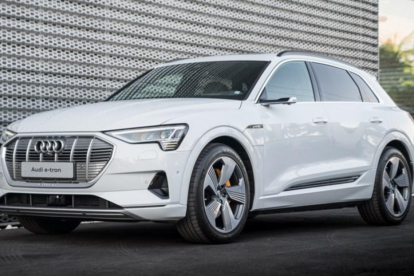 Timxe.net - SUV hạng sang Audi e-tron chính thức được bán tại Đông Nam Á, giá từ 3,7 tỷ đồng