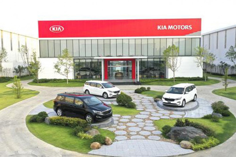 3 xe Kia 7 chỗ lý tưởng cho gia đình Việt
