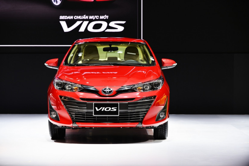 Bộ đôi Toyota Vios và Yaris mới chính thức ra mắt khách hàng Việt