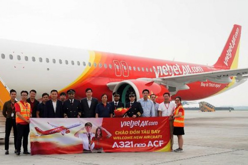 Khám phá tàu bay A321neo ACF 240 đầu tiên của Vietjet Air