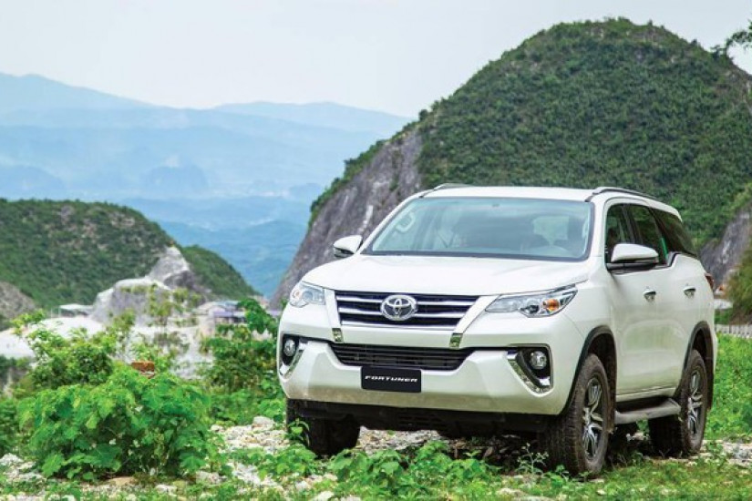 Hàng loạt xe Toyota được ưu đãi giảm giá, cao nhất 64 triệu đồng