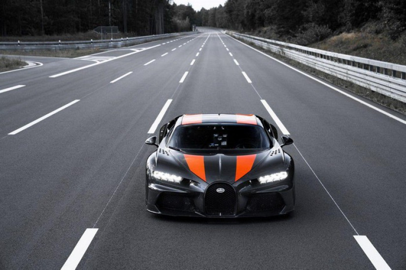 Siêu xe Bugatti Chiron lập kỷ lục tốc độ 490,5 km/h