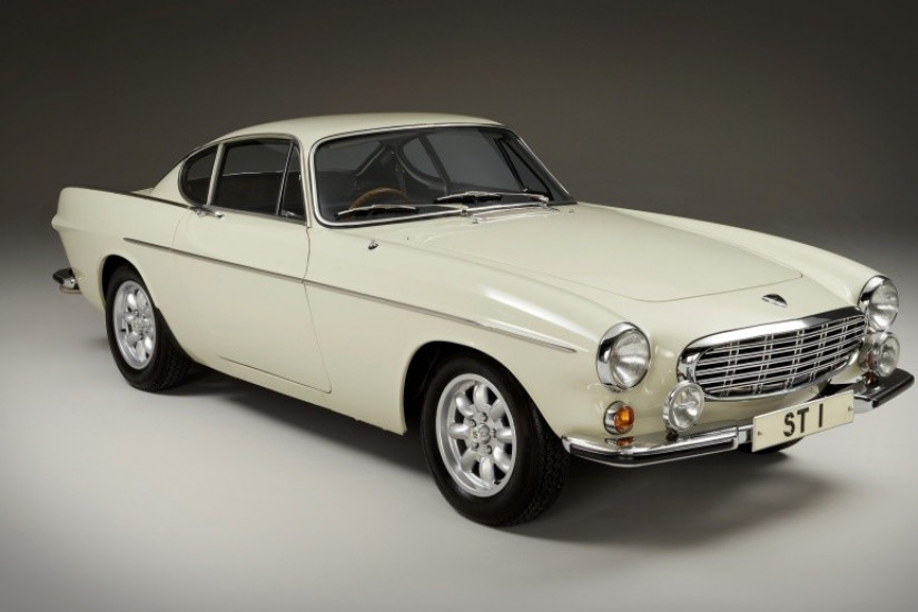 Volvo 1800 S - Mẫu coupe cổ điển gắn liền tên tuổi cố diễn viên từng vào vai "James Bond"
