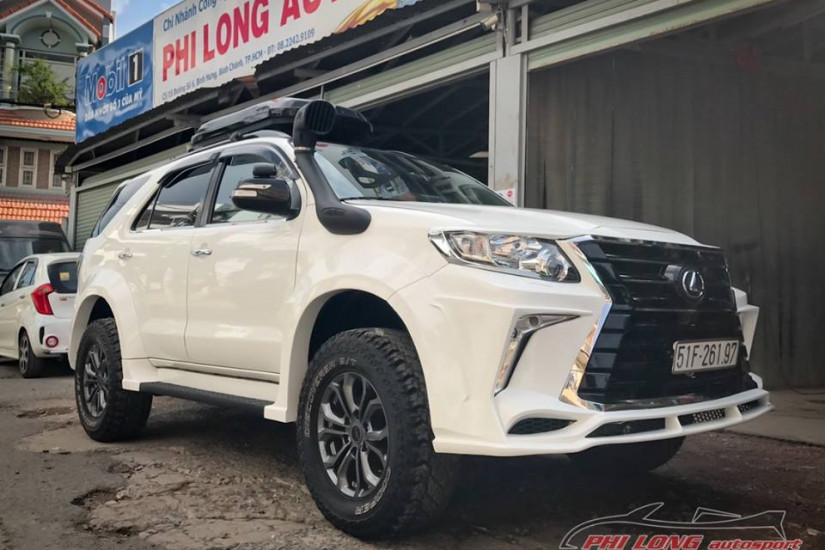 Toyota Fortuner lột xác, hóa thành SUV hạng sang Lexus 570