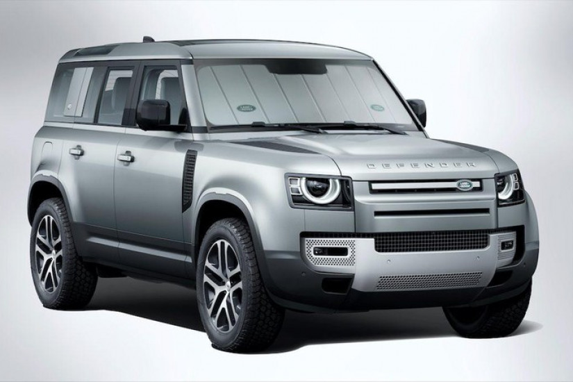 Huyền thoại xe địa hình Land Rover Defender chốt giá từ 3,7 tỷ đồng tại Việt Nam