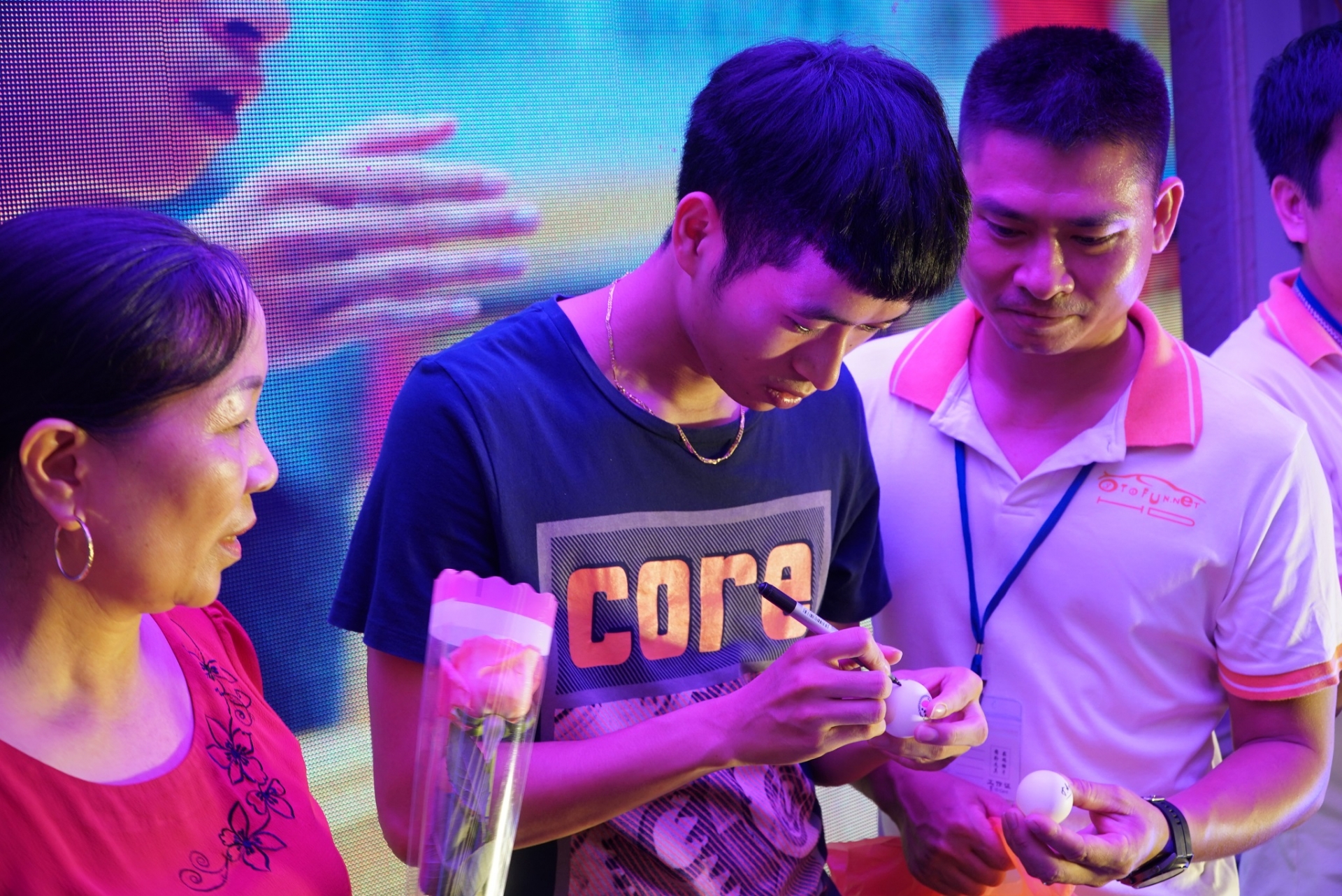 nha vo dich bong ban quoc gia 2019 chia se ve hoc bong tu of hai duong 10 nam truoc