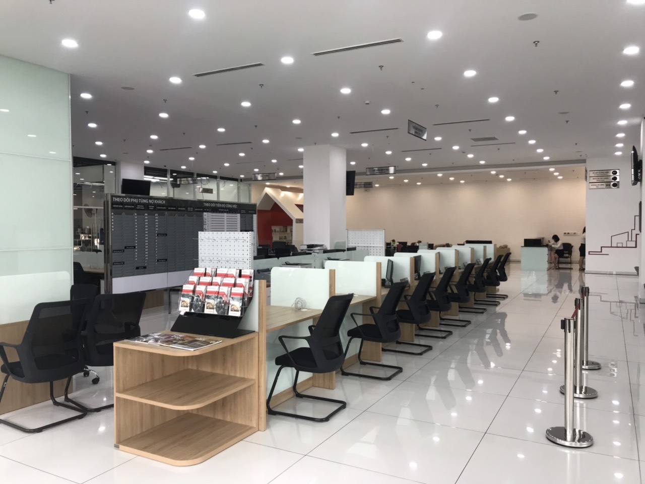 dai ly toyota chinh hang thu 60 chinh thuc di vao hoat dong
