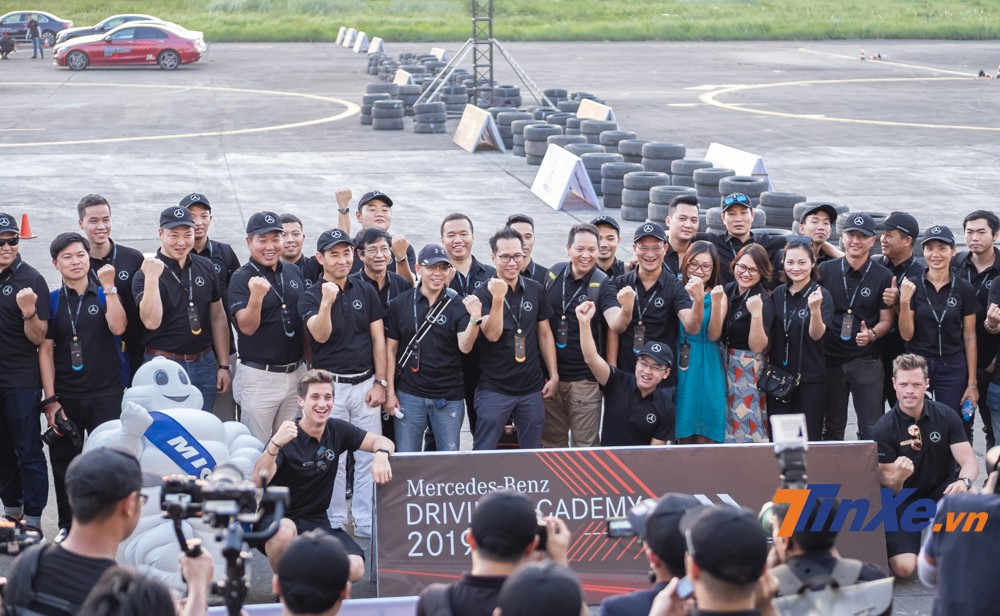 Khách hàng Việt Nam lại có dịp trải nghiệm cảm giác lái cùng Mercedes-Benz Driving Academy.