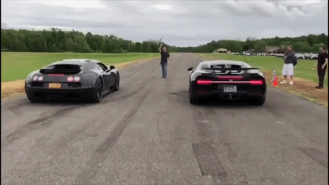 Sang hiệp 2 lợi thế này thuộc về Bugatti Chiron