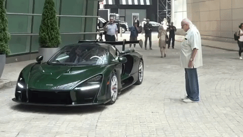 Siêu xe triệu đô McLaren Senna của đại gia ngành chăn đệm có ngoại thất độc đáo xanh carbon