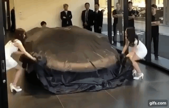 Thêm 1 chiếc Lamborghini Aventador S Roadster dành riêng cho Nhật Bản trình làng Thêm 1 chiếc Lamborghini Aventador S Roadster dành riêng cho Nhật Bản trình làng